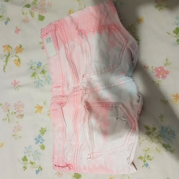 Shorts - Picture 2 of 2